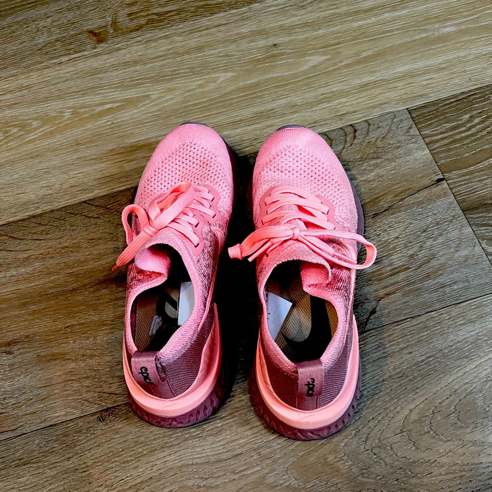 Nike W Epic React Flyknit 2